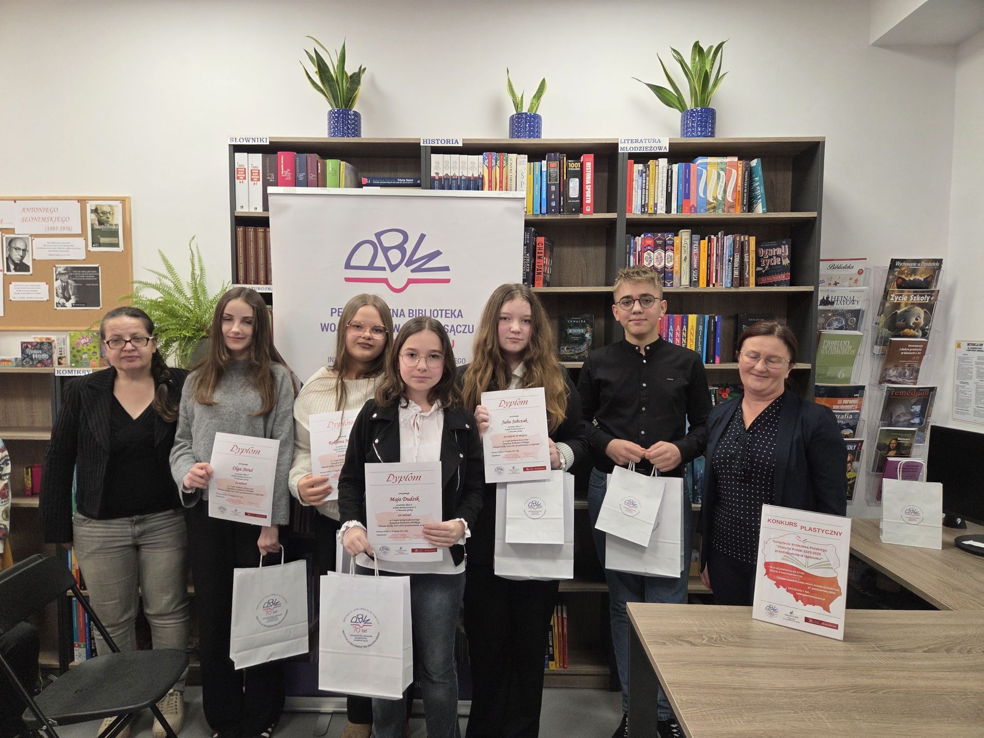 Rozstrzygnięcie konkursu plastycznego „Tysiąclecie Królestwa Polskiego. Historia Polski 1025 – 2025 przedstawiona w lapbboku”